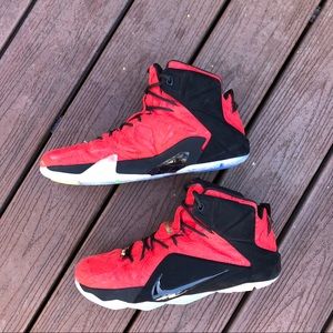 NIKE LEBRON 12 “King’s Cloak” Red Paisley | 12